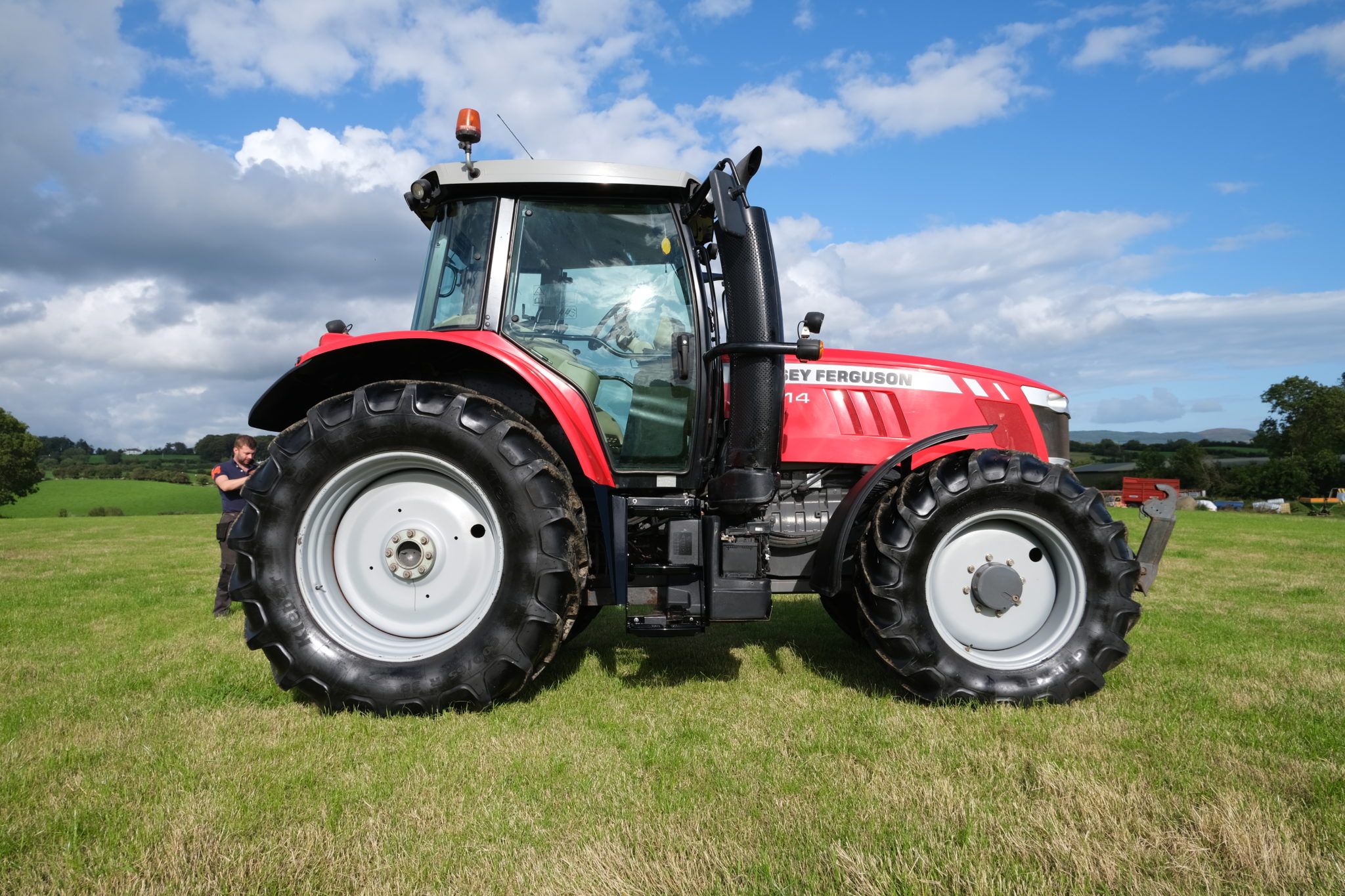 Massey Ferguson 7614 Lucky Day Competitions