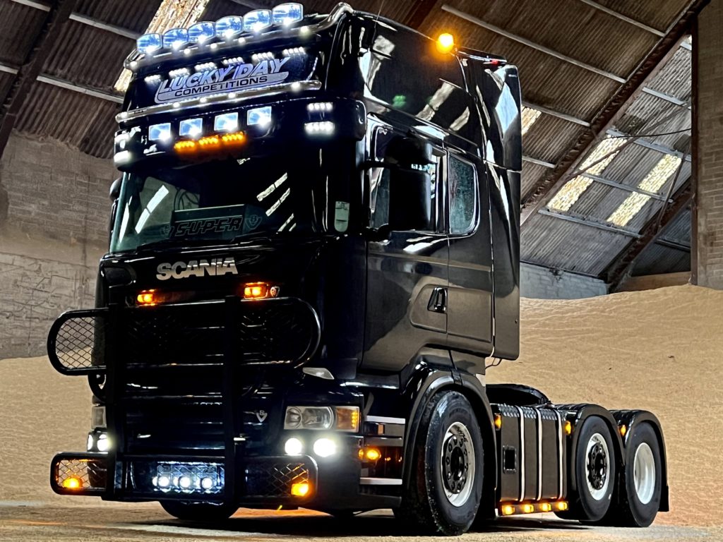 Scania V8 - Lucky Day Competitions